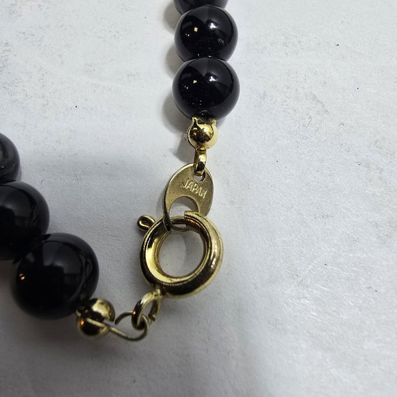 VTG Trifari Glam Black Gold Chunky Lucite Beaded Pendant Modern Boho Necklace - Picture 8 of 12